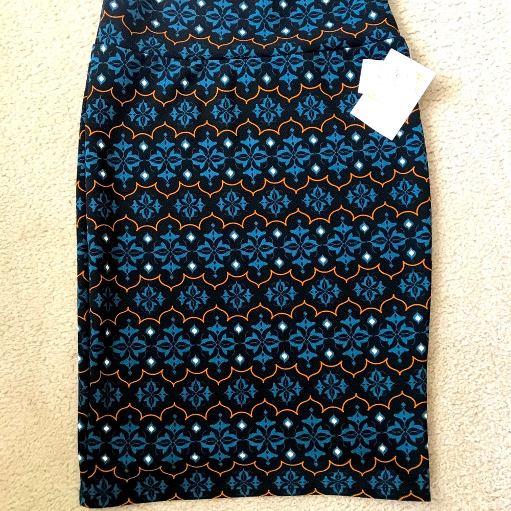 LuLaRoe Cassie Skirt
